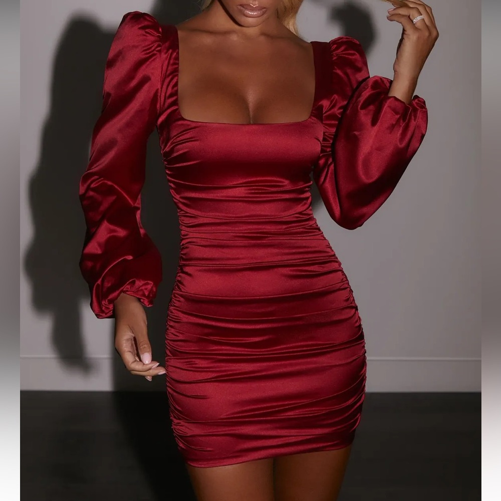Oh Polly Silk ruched mini dress long sleeve red size 2 worn once